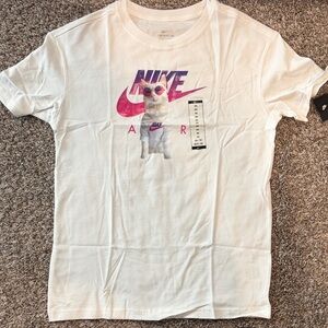 NWT Women’s Nike White and Pink Graphic Tee XS